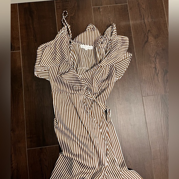 Flowly striped wrap midi dress - Picture 2 of 4